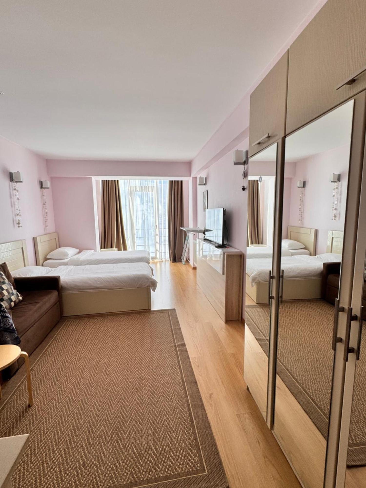 Happy Holidays Apartments In New Goudaouri Extérieur photo
